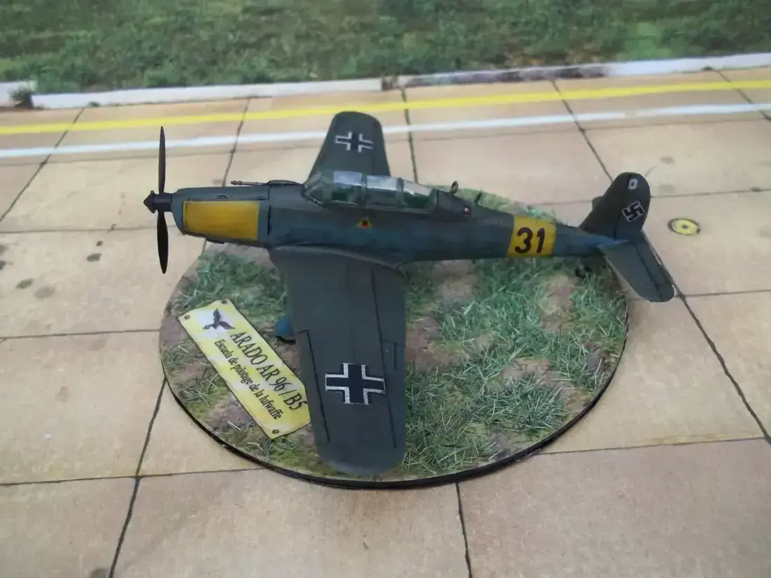 maquetas armadas ARADO AR 96 B/5