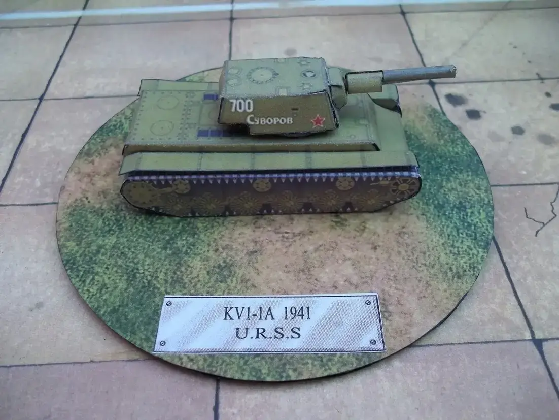 KV-1<br />Tanque Pesado Soviético 1941 ACCESORIOS PARA TRENES DE CARGA HO