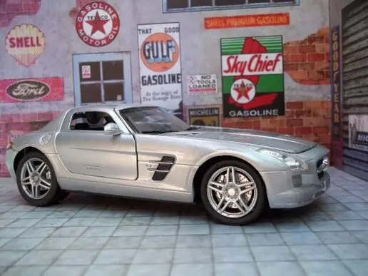 MERCEDES BENZ SLS AMG MAQUETAS-ARMADAS.COM