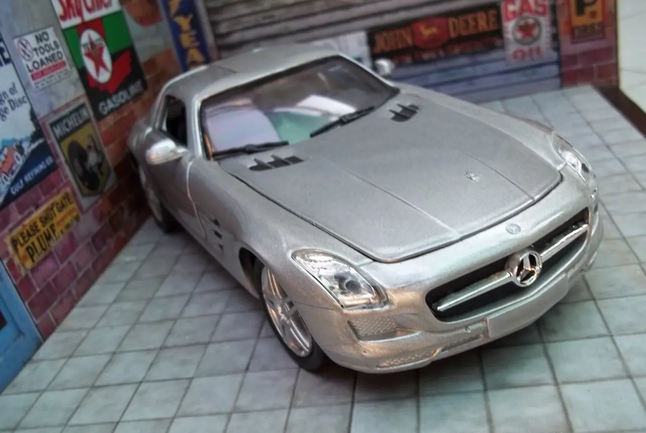 Mercedes Benz SLC AMG maquetas-armadas.com