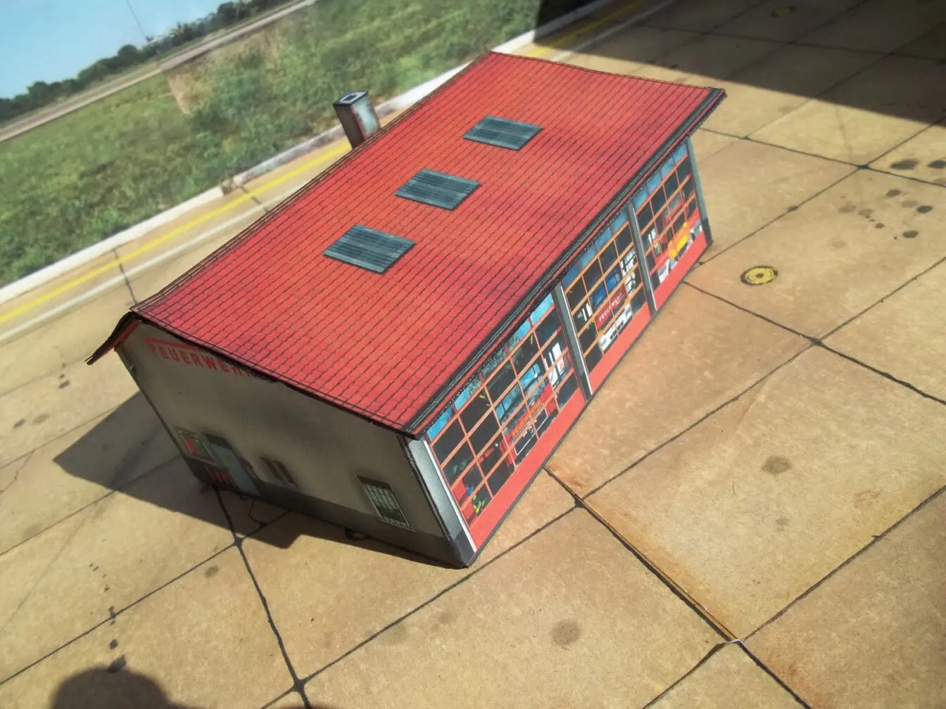 ESTACION DE BOMBEROS HO maquetas-armadas.com