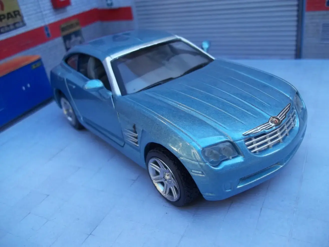 Chrysler Crossfire maquetas-armadas.com