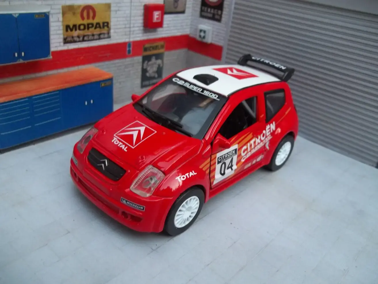 Citroen C2 Sport maquetas-armadas.com